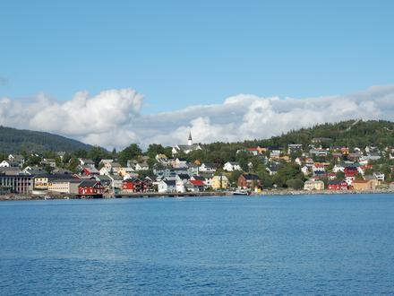 Hemnesberget Resmi Hemnesberget Resmi