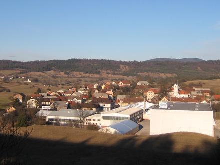 Image of Unec Image of Unec