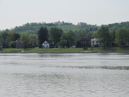 Image of Augusta, Kentucky