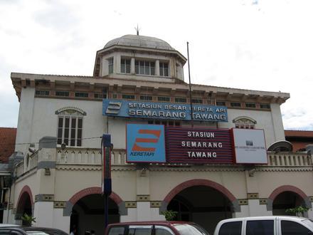 Image of Semarang Tawang railway station Image of Semarang Tawang railway station