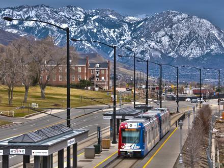Image of Fort Douglas (UTA station)