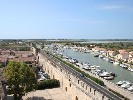 Slika Aigues-Mortes Slika Aigues-Mortes