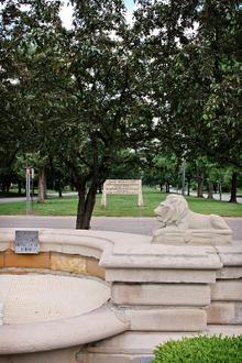 Image of Ohio Boulevard-Deming Park Historic District Image of Ohio Boulevard-Deming Park Historic District