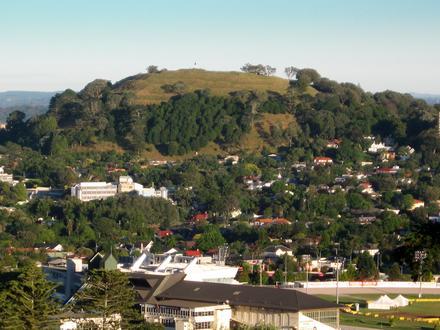 Image of Mount Eden Image of Mount Eden