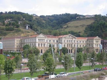 Bild von Deusto Bild von Deusto