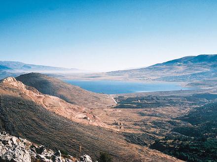 Image of Qaraoun Image of Qaraoun