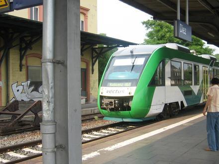 Diez Image