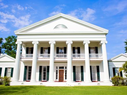 Image of Madewood Plantation House Image of Madewood Plantation House