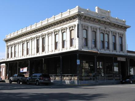 Imagen de Red Bluff
