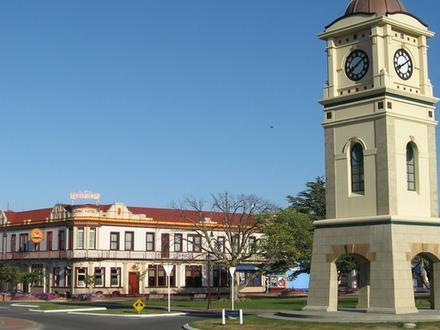 Image of Feilding Image of Feilding
