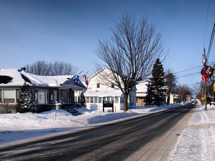 Image of Mont-Saint-Grégoire, Quebec Image of Mont-Saint-Grégoire, Quebec