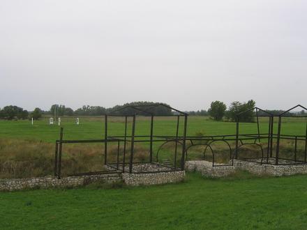 Image of Iža Image of Iža