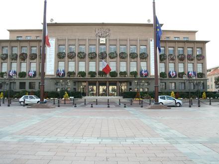 Slika Poissy Slika Poissy