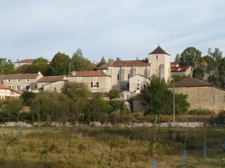 Immagine Valence (Charente) Immagine Valence (Charente)