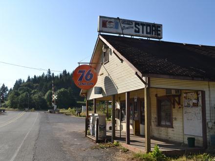 Image of Curtin, Oregon Image of Curtin, Oregon