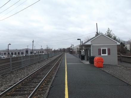 Image of Delawanna (NJT station)