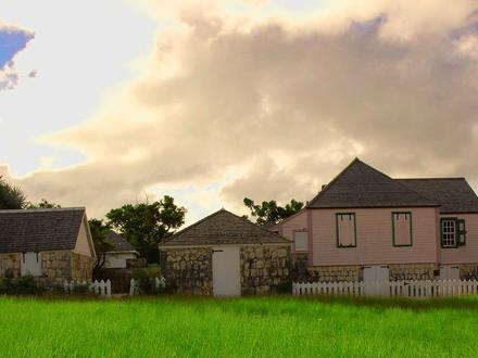 The Valley Resmi