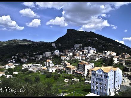 Image of Makouda Image of Makouda