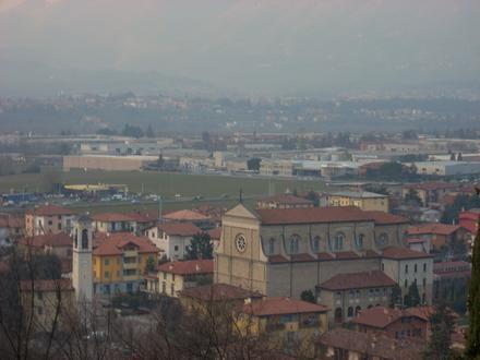 Image of Mozzo Image of Mozzo