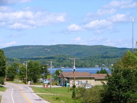 Image of Lac-Sainte-Marie, Quebec Image of Lac-Sainte-Marie, Quebec