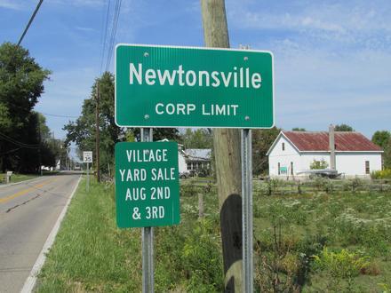 Afbeelding van Newtonsville Afbeelding van Newtonsville
