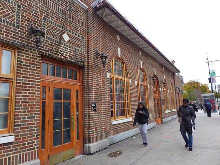Image of Fordham (Metro-North station)